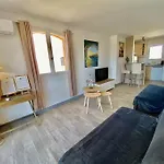 Marinesappartement, 2min Plage, Accès Direct Port