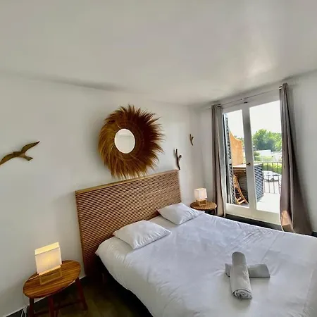 Апартаменты Marinesappartement, 2min Plage, Acces Direct Port *